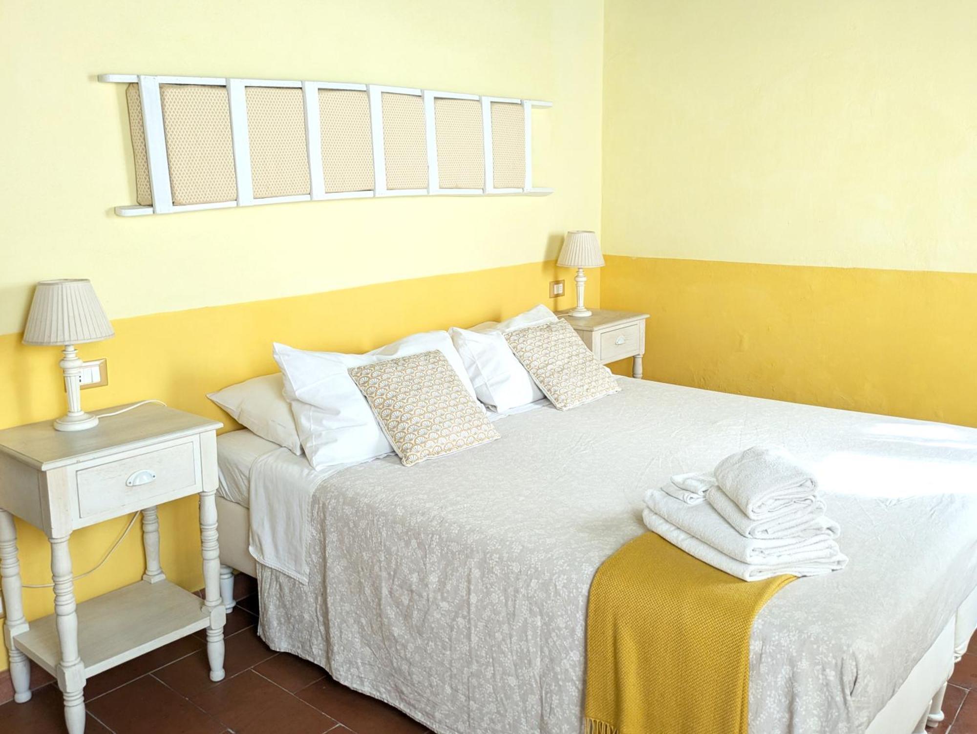 La Bugneta Bed and Breakfast Pietrasanta Δωμάτιο φωτογραφία